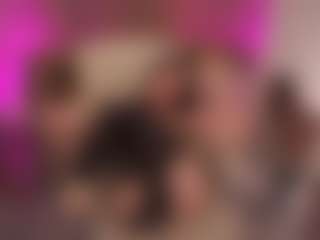 CrystalBarbie's Live Sex Cam Show