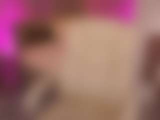 Live cam show with CrystalBarbie - Lush on googirlz