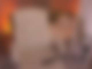 Live cam show with CrystalBarbie - Ass Bouncing on CamClone