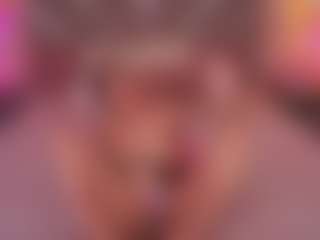 Live cam show with CrystalBarbie - Brown Hair Toys on Uber Horny