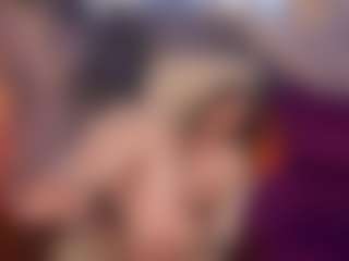 CrystalBarbie's Live Sex Cam Show