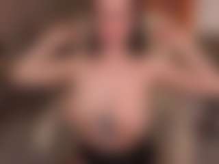 CrystalBarbie's Live Sex Cam Show