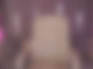 Live cam show with CrystalBarbie - Bedroom on Camsoda