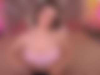 Live cam show with CrystalBarbie - Solo on Camsoda