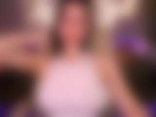 Live cam show with CrystalBarbie - Amateur Brown Hair on Camsoda