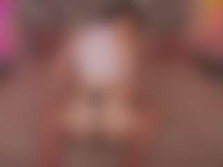 Live cam show with CrystalBarbie - Deepthroat on Camsoda