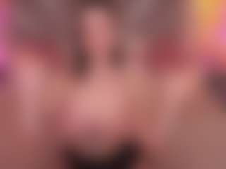 Live cam show with CrystalBarbie - Fingers on Camsoda