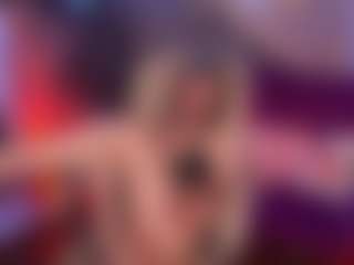 Live cam show with CrystalBarbie - Amateur on AdultVida.com