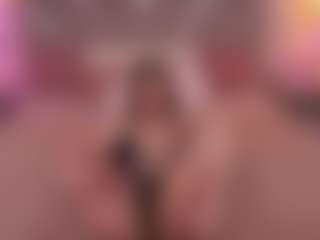 CrystalBarbie's Live Sex Cam Show