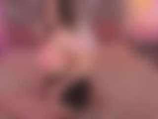 Live cam show with CrystalBarbie - BBW on Milfs Live
