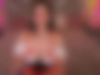 Live cam show with CrystalBarbie - Fingers on Camsoda