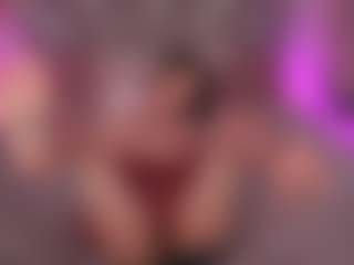CrystalBarbie's Live Sex Cam Show