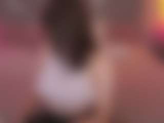Live cam show with CrystalBarbie - Brown Hair on googirlz