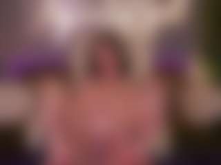 CrystalBarbie's Live Sex Cam Show