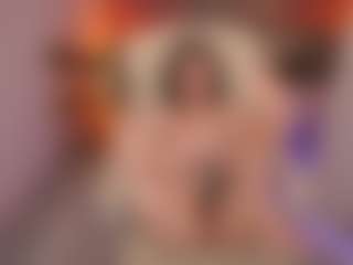 Live cam show with CrystalBarbie - Amateur on Camsoda
