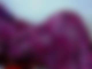 DarinaLovelyy MILF webcam performer live streaming