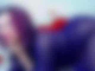 DarinaLovelyy MILF webcam performer live streaming