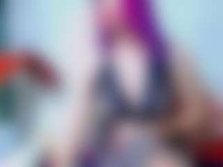 Live cam show with DarinaLovelyy - Wet on Milfs Live