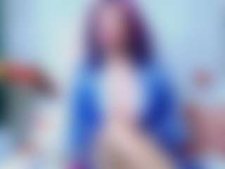 Live cam show with DarinaLovelyy - Butt Plug on googirlz