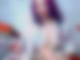Live cam show with DarinaLovelyy - Green Eyes on camwithhim.com
