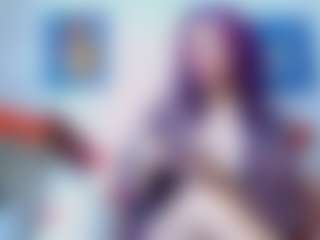 Live-Cam-Show mit DarinaLovelyy - Butt Plug auf Camsoda