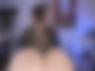 Live cam show with Fermercury - Curvy Latina on Camsoda | colombia