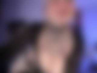 Live cam show with Fermercury - Toys on WildCum