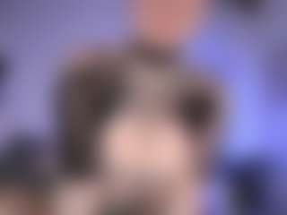 Spettacolo in cam dal vivo con Fermercury - Cum Curvy su Camsoda
