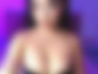 lauraG's Live Sex Cam Show