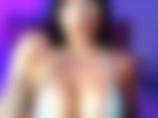 lauraG's Live Sex Cam Show