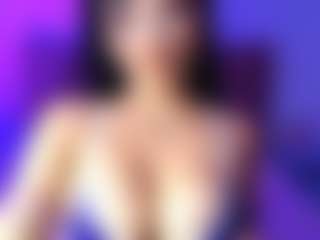 lauraG's Live Sex Cam Show