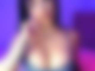 lauraG's Live Sex Cam Show