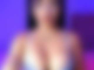 lauraG's Live Sex Cam Show