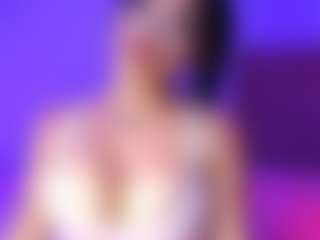lauraG's Live Sex Cam Show
