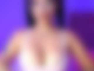 lauraG's Live Sex Cam Show