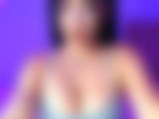 lauraG's Live Sex Cam Show