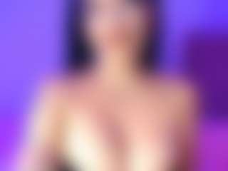 lauraG's Live Sex Cam Show