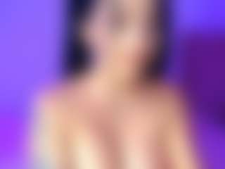 lauraG's Live Sex Cam Show