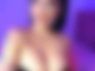 lauraG's Live Sex Cam Show