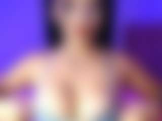 lauraG's Live Sex Cam Show