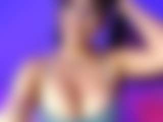 lauraG's Live Sex Cam Show
