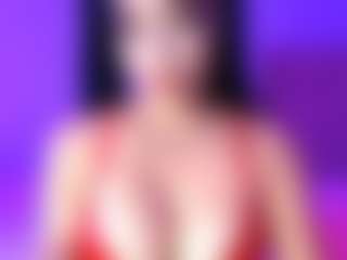 Live cam show with lauraG - Tease on Instabang