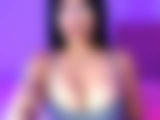 lauraG's Live Sex Cam Show
