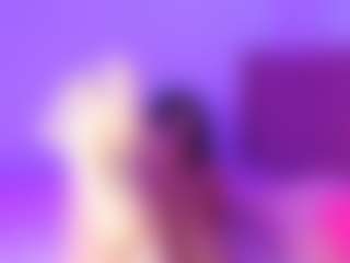 lauraG's Live Sex Cam Show