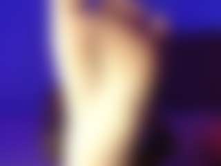 lauraG's Live Sex Cam Show