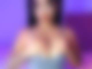 lauraG's Live Sex Cam Show