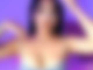 lauraG's Live Sex Cam Show