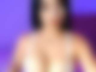 lauraG's Live Sex Cam Show