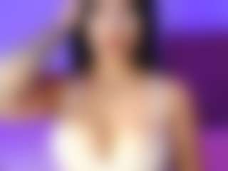 lauraG's Live Sex Cam Show