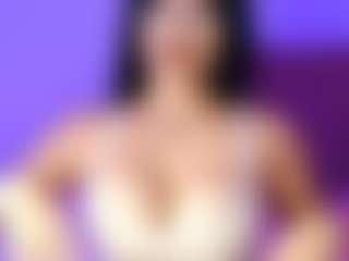 lauraG's Live Sex Cam Show